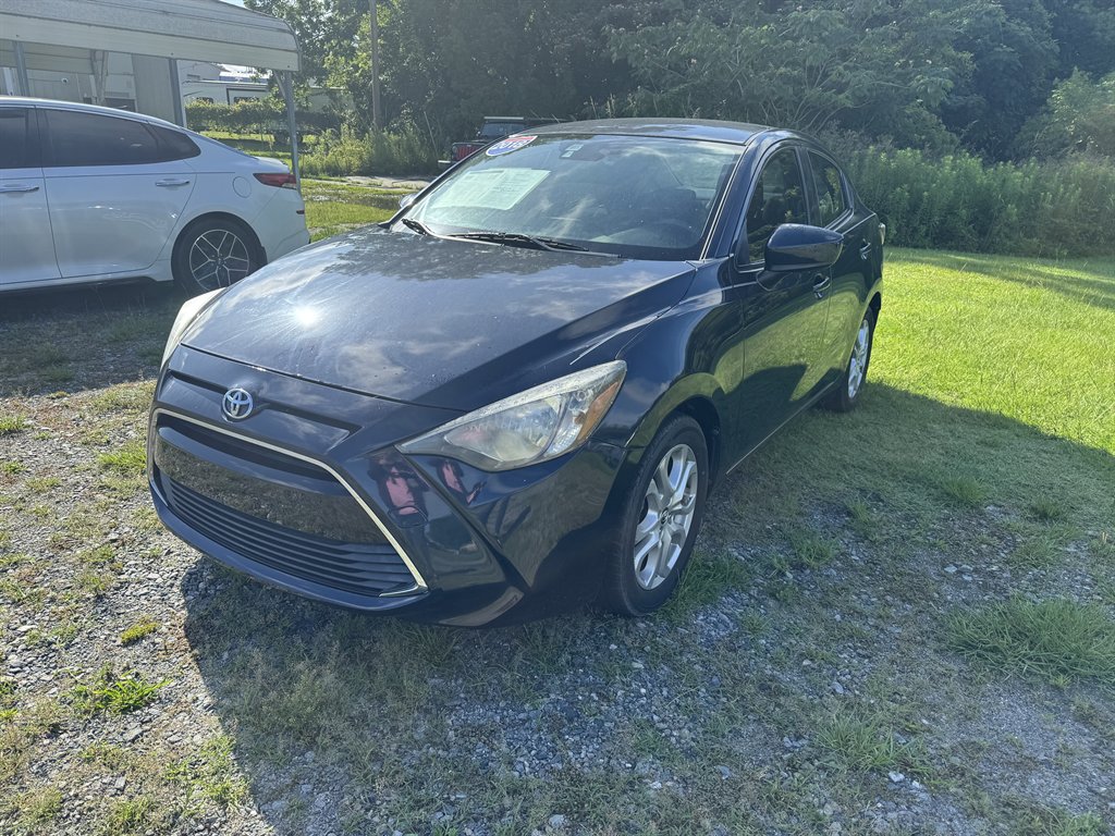 2018 Toyota Yaris iA Base's photo