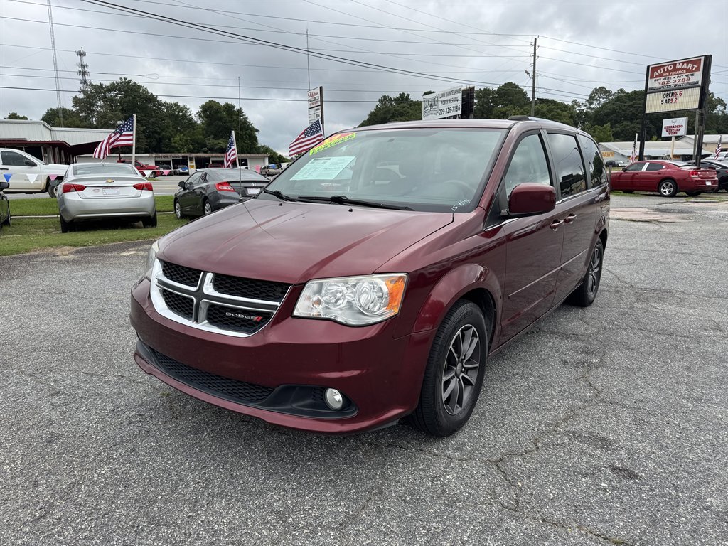2017 Dodge Grand Caravan SXT's photo