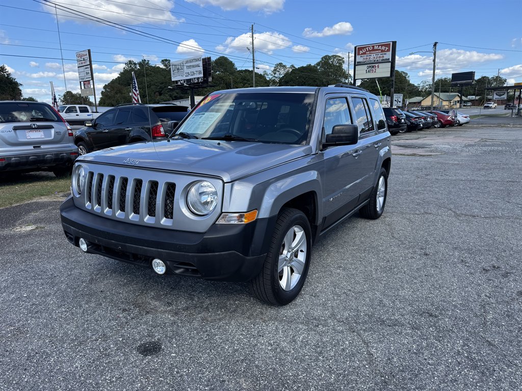 2016 Jeep Patriot Latitude's photo