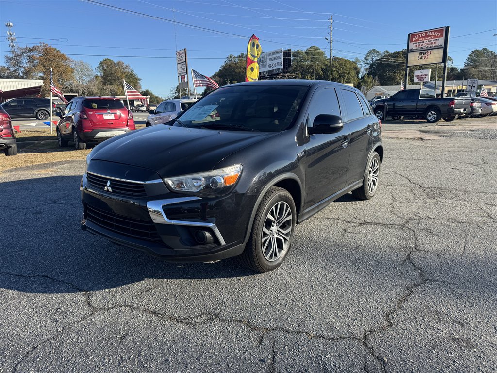 2017 Mitsubishi Outlander Sport ES's photo