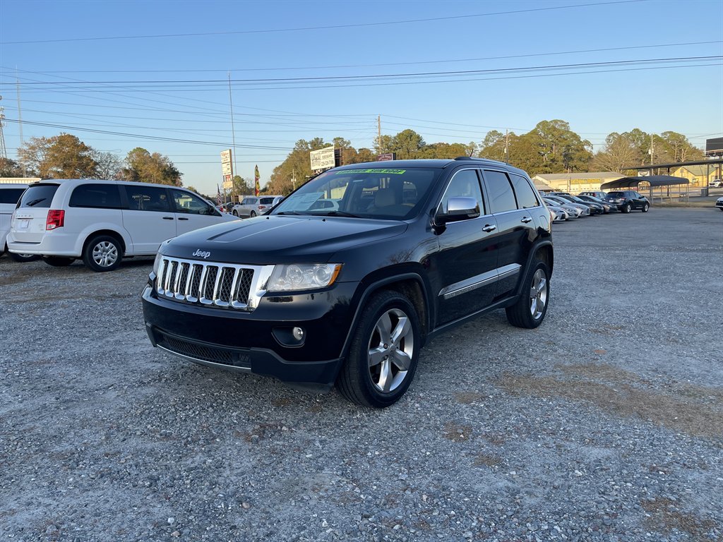 2013 Jeep Grand Cherokee Overland's photo