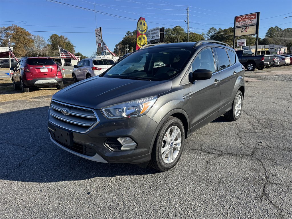 2018 Ford Escape SE's photo