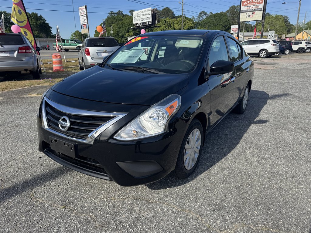 2018 Nissan Versa 1.6 SV CVT's photo