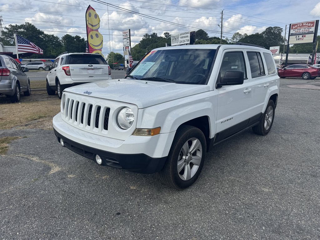 2016 Jeep Patriot Latitude's photo