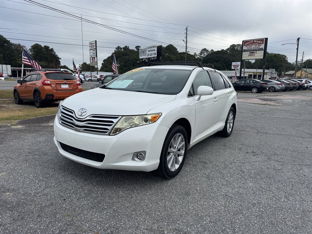 2010 Toyota Venza Base's photo